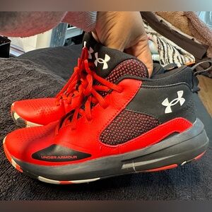 Under Armour boy shoes size 5Y